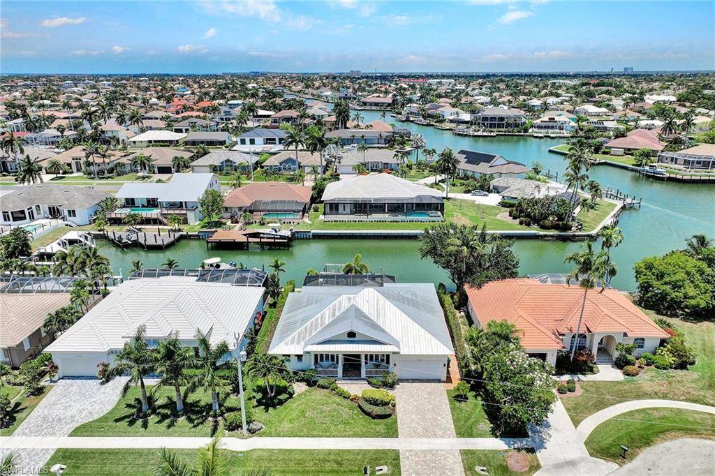 Marco Island, FL 34145,1230 Spanish CT