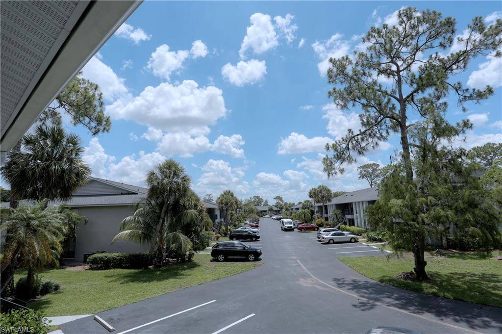 Naples, FL 34116,1219 Commonwealth CIR #E202