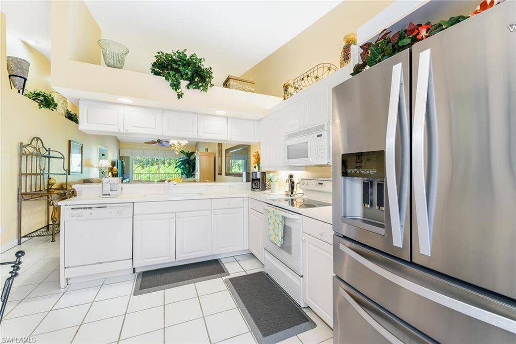 Naples, FL 34112,1650 Windy Pines DR #2702