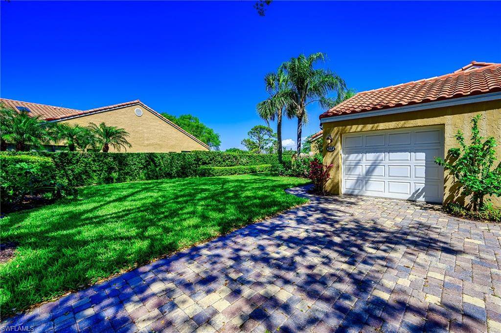 Naples, FL 34108,566 Beachwalk CIR #80