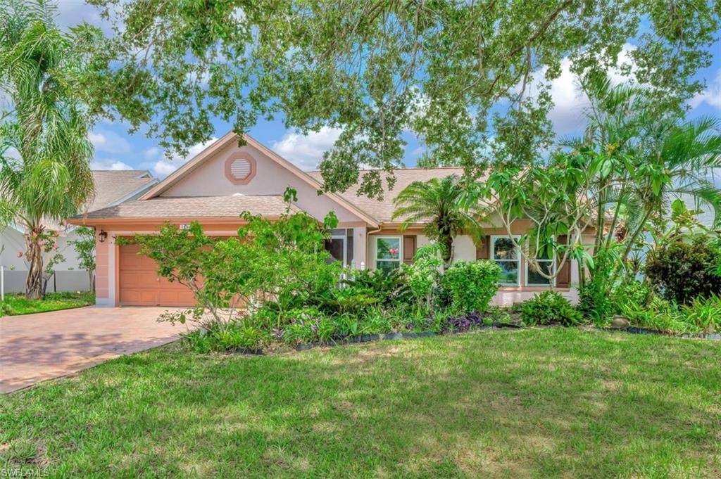 Naples, FL 34112,3636 Kent DR