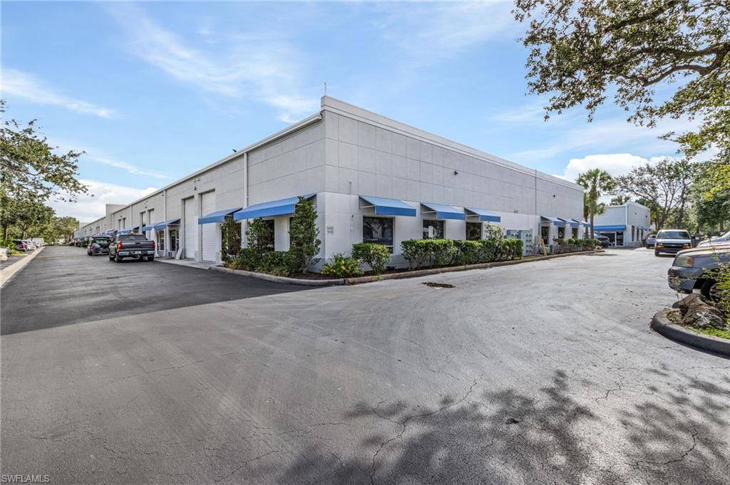 Naples, FL 34104,4120 Enterprise AVE #108-111