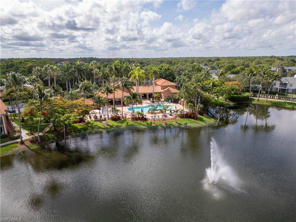 Naples, FL 34104,1250 Wildwood Lakes BLVD #206