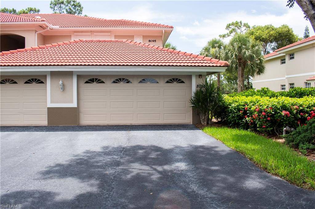 Naples, FL 34113,8095 Celeste DR #715