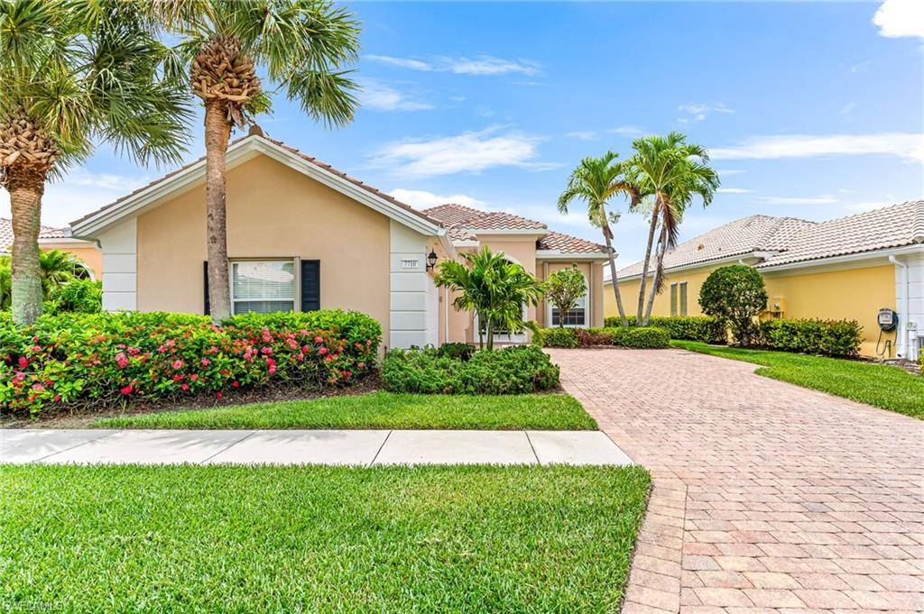 Naples, FL 34114,7710 Hernando CT