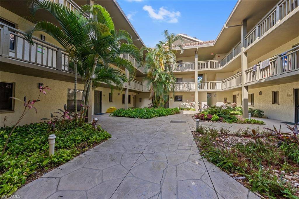 Bonita Springs, FL 34134,3651 WILD PINES DR #202