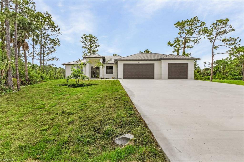 Labelle, FL 33935,8043 Sandalwood CIR