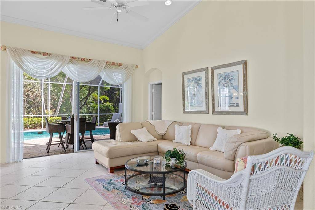 Naples, FL 34104,1208 Chelmsford CT #67