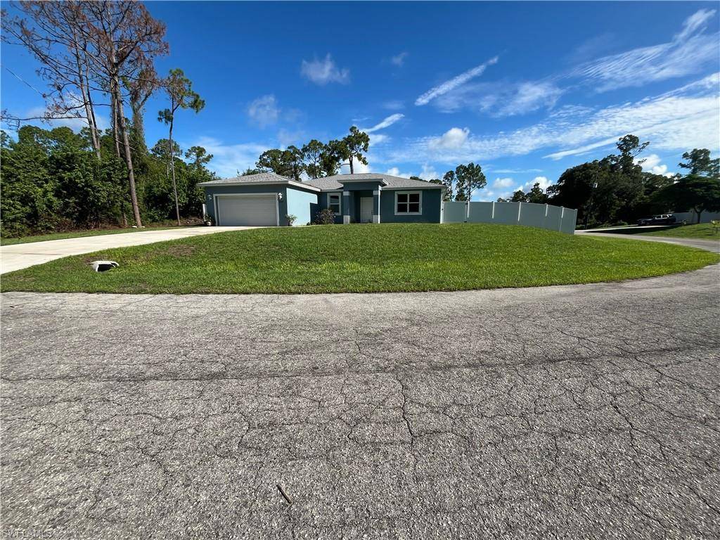 Labelle, FL 33935,8014 Royal CIR