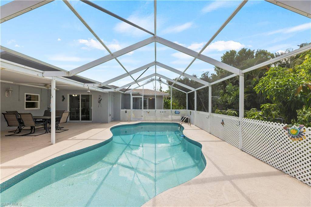 Fort Myers, FL 33908,6061 Perthshire LN