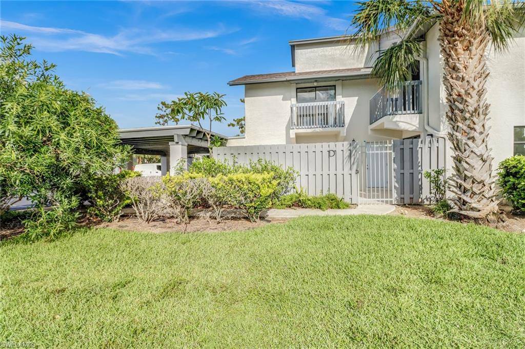 Fort Myers, FL 33908,17452 Woodland TRCE #D