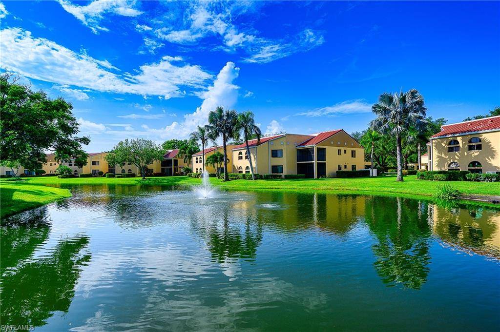 Naples, FL 34108,559 Beachwalk CIR #U-203