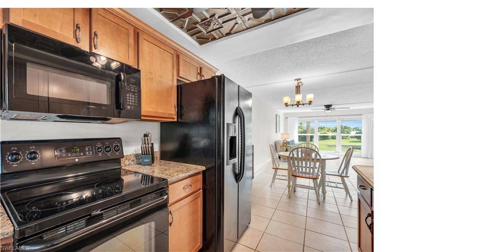 Naples, FL 34113,100 Valley Stream DR #204