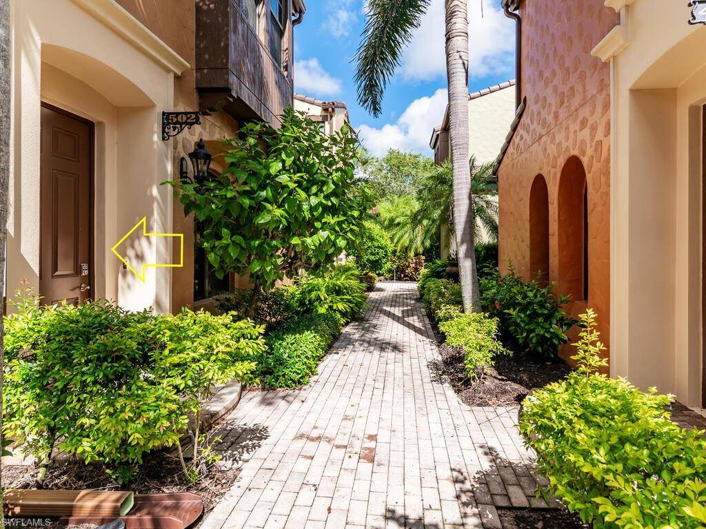 Naples, FL 34113,8957 Malibu ST #5