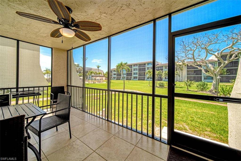 Sanibel, FL 33957,979 E Gulf DR #D401