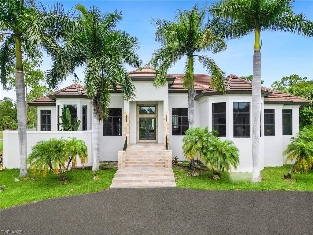 Naples, FL 34120,1361 Golden Gate BLVD W