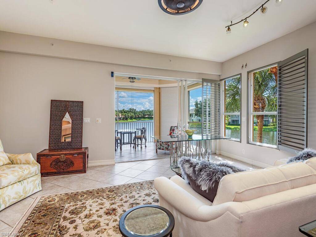 Naples, FL 34109,1855 Les Chateaux Blvd #203