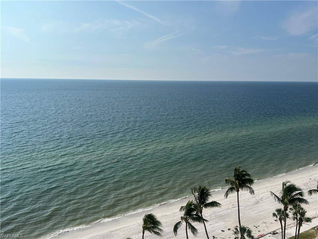 Naples, FL 34103,4001 Gulf Shore BLVD N #1104