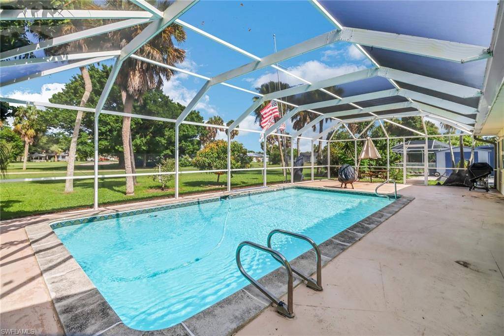 North Fort Myers, FL 33903,4826 Lema CT