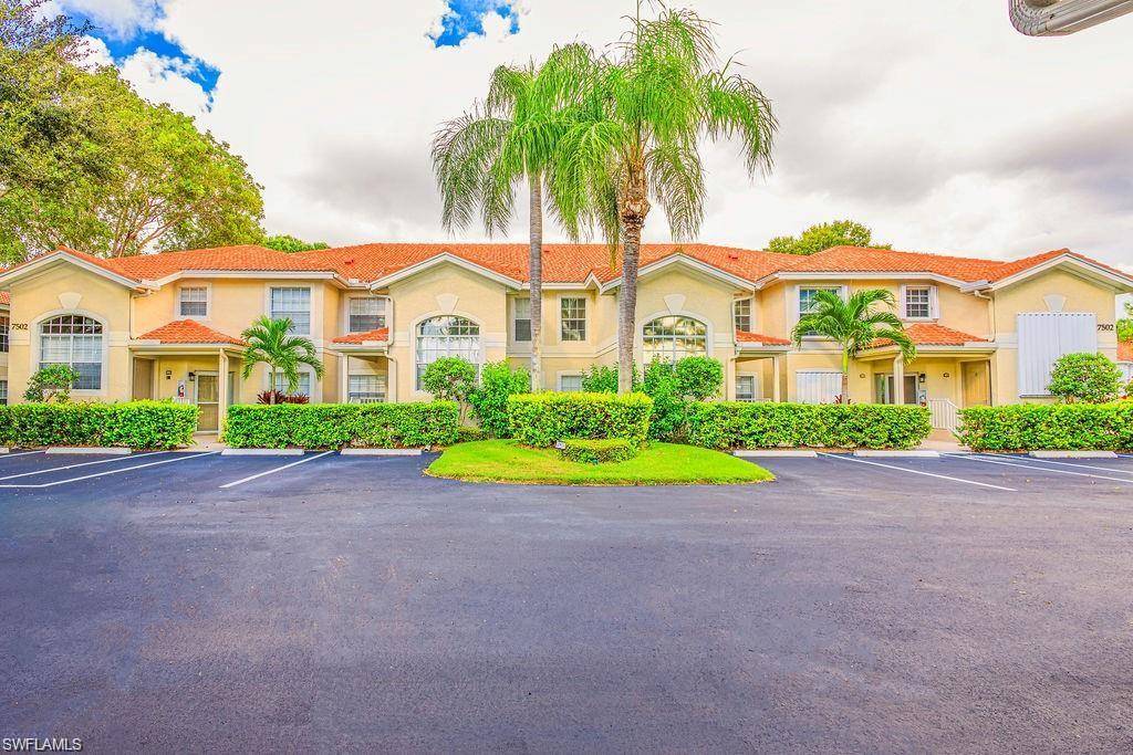 Naples, FL 34109,7502 Silver Trumpet LN #204