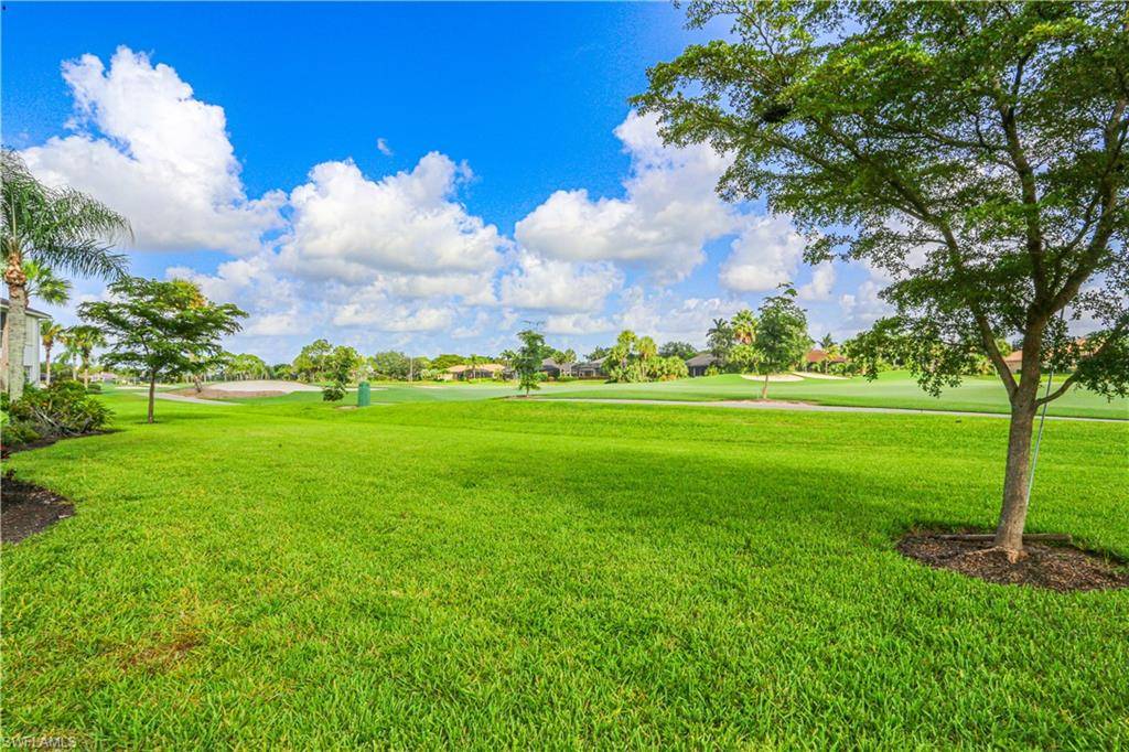 Naples, FL 34110,5885 Three Iron DR #1102