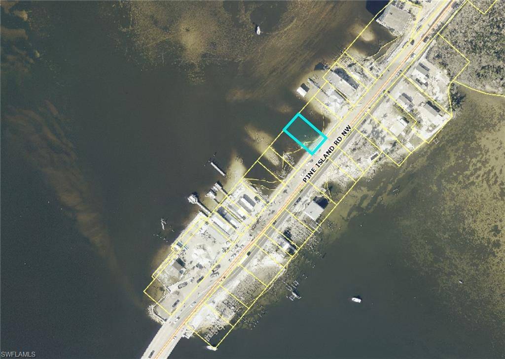 Matlacha, FL 33993,4244 Pine Island RD NW