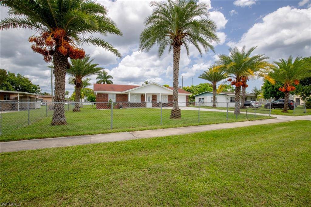 Clewiston, FL 33440,321 E El Paso AVE