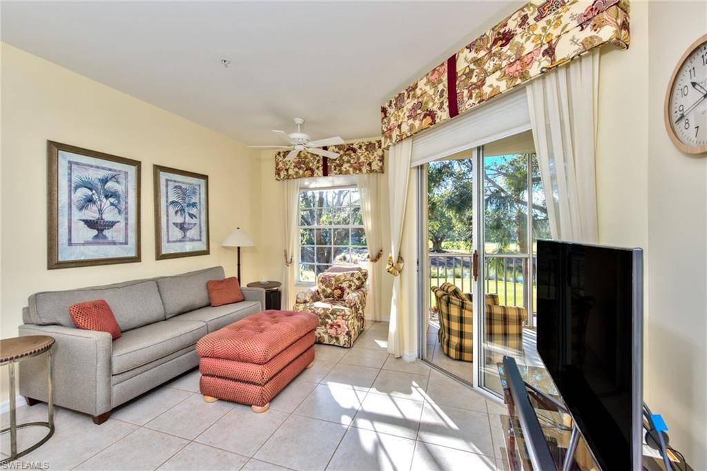 Naples, FL 34109,2180 Arielle DR #810