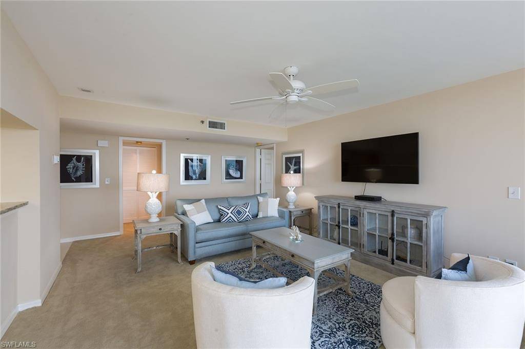 Naples, FL 34108,5550 Heron Point DR #802