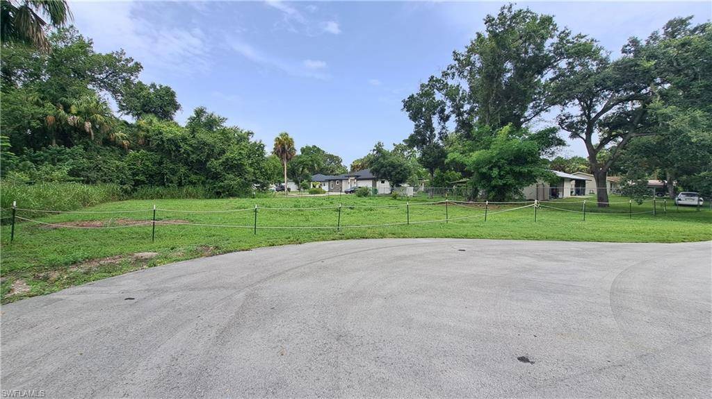 Labelle, FL 33935,490 Christopher CT