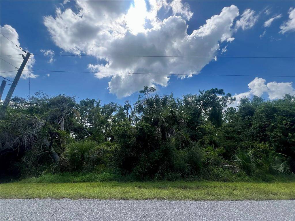 Port Charlotte, FL 33948,2119 Fernwood ST