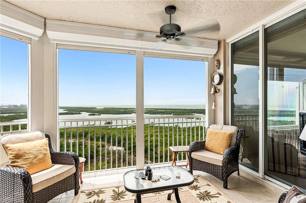 Naples, FL 34110,1001 Arbor Lake DR #1401