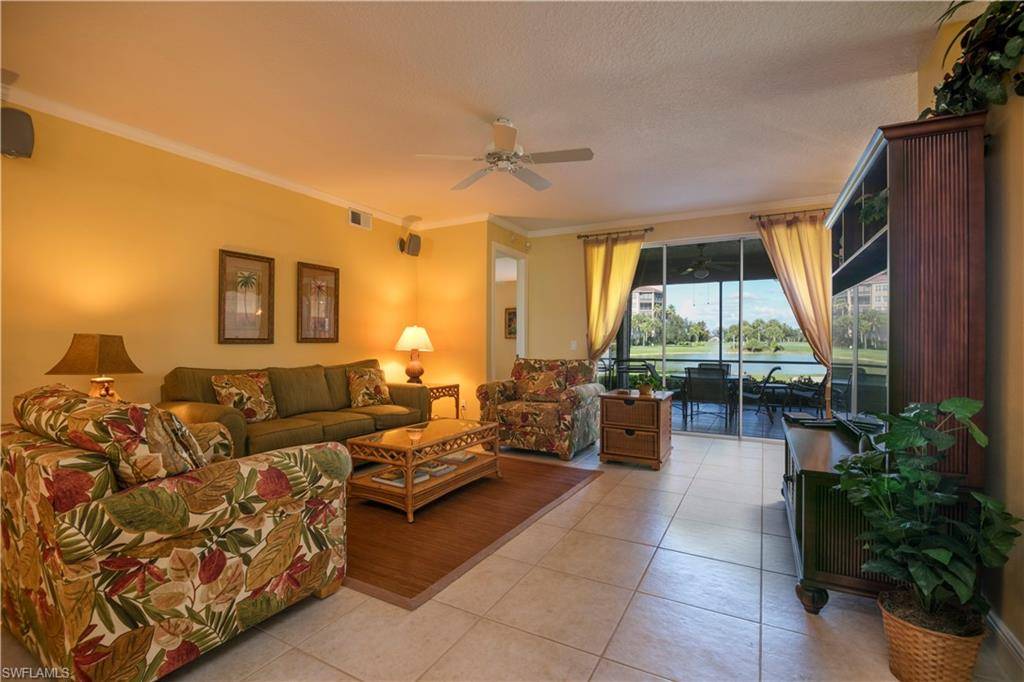 Naples, FL 34119,526 Laguna Royale BLVD #302