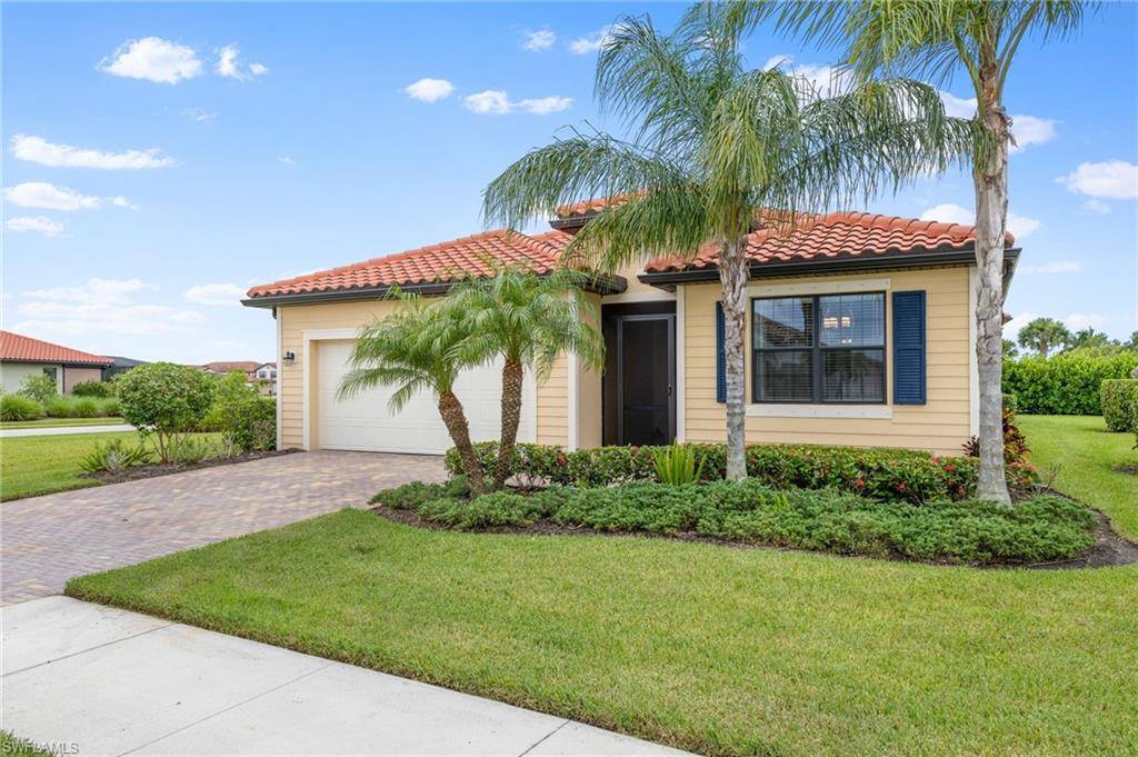 Naples, FL 34113,1555 Santiago CIR