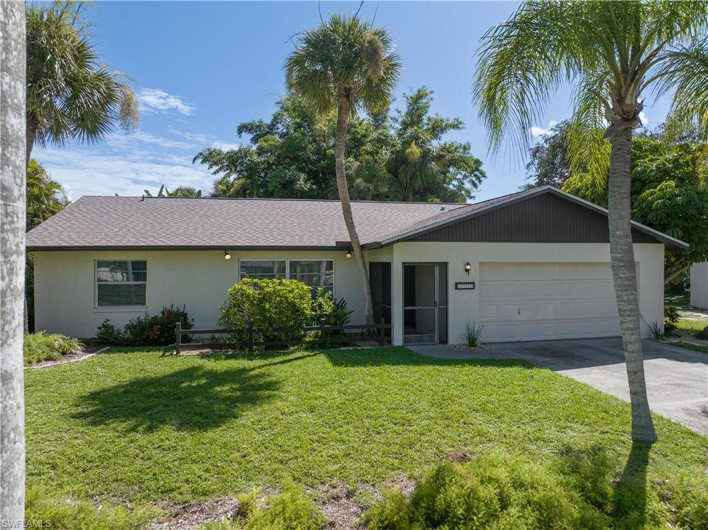 North Fort Myers, FL 33903,5996 Milne CIR