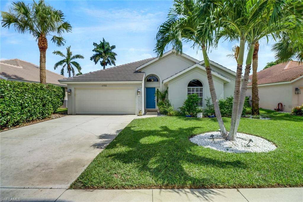 Naples, FL 34109,6988 Burnt Sienna CIR