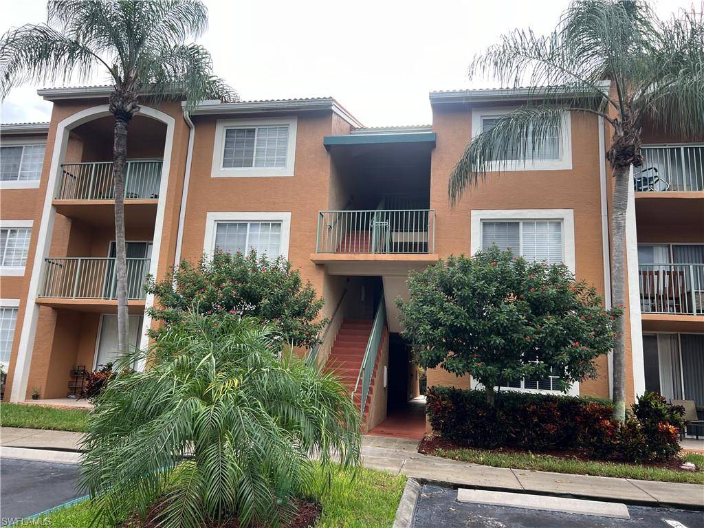 Naples, FL 34104,1260 Wildwood Lakes BLVD #106