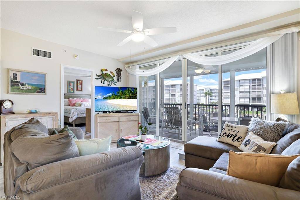 Fort Myers Beach, FL 33931,4481 Bay Beach LN #214