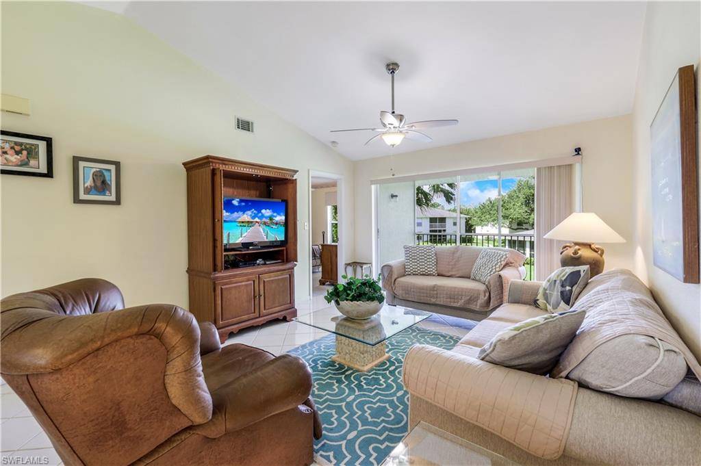 Naples, FL 34116,1343 Churchill CIR #H202