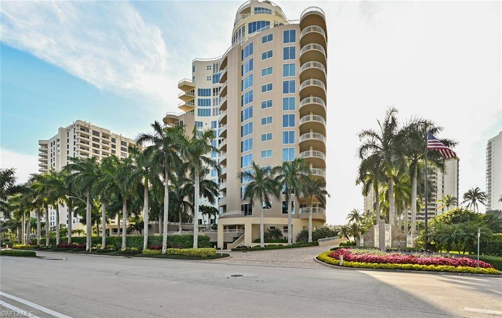 Naples, FL 34103,4501 Gulf Shore BLVD N #501