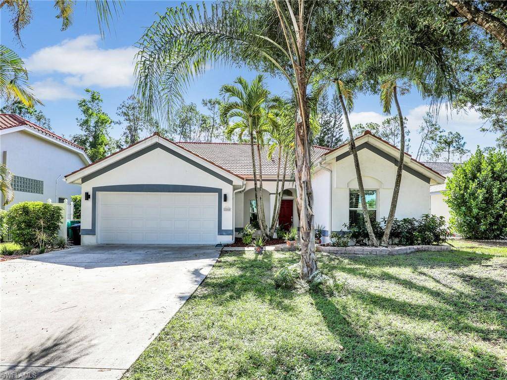 Naples, FL 34112,2208 Piccadilly CT