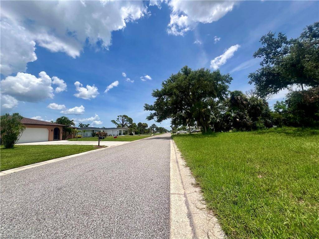 Rotonda West, FL 33947,25 Oakland Hills PL