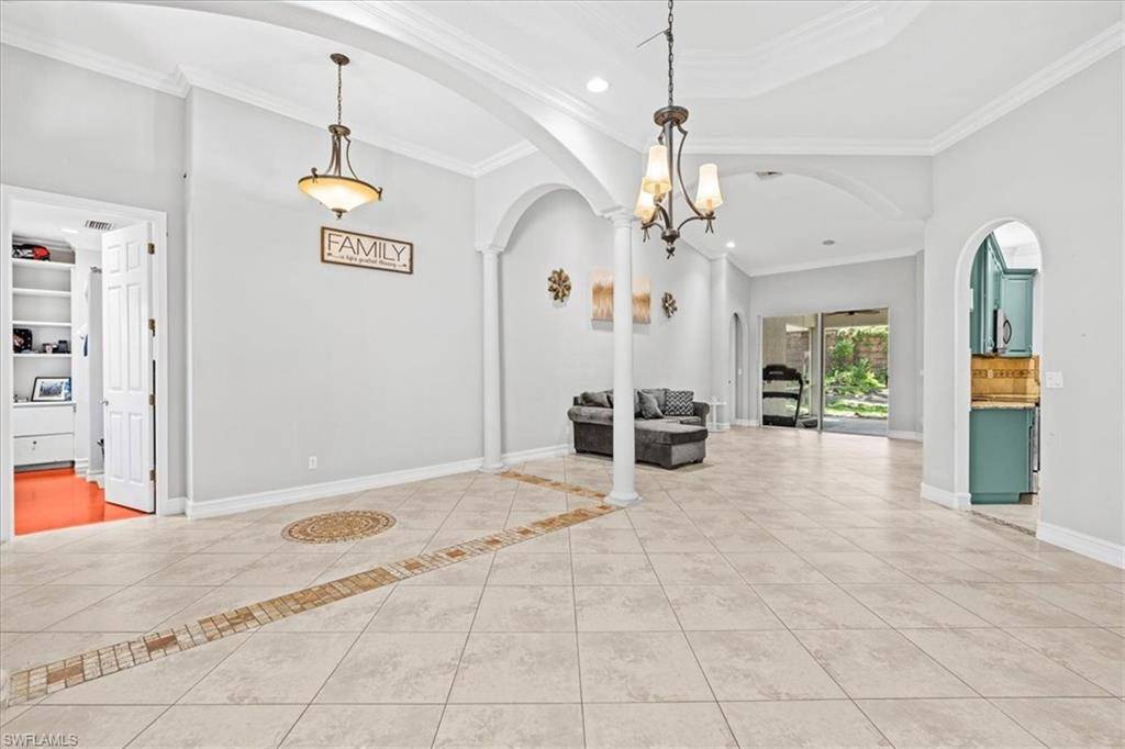 Naples, FL 34116,3905 Recreation LN