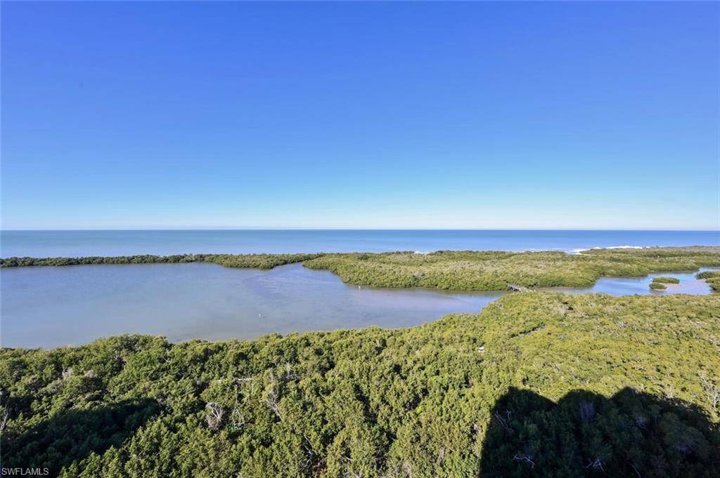 Naples, FL 34108,5550 Heron Point DR #1903