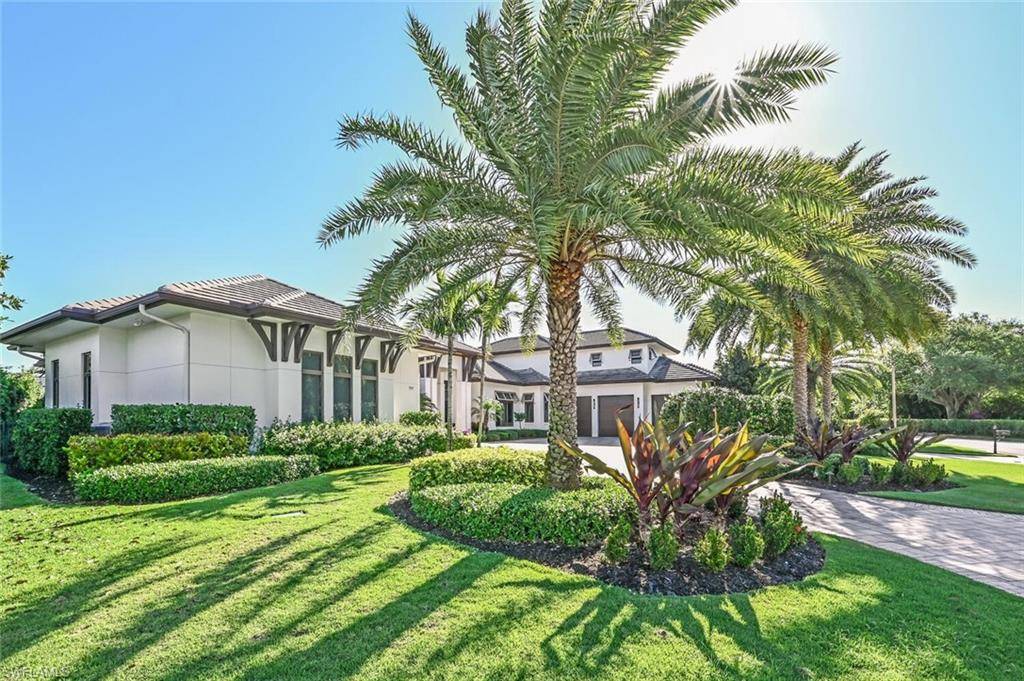 Naples, FL 34108,727 Buttonbush LN