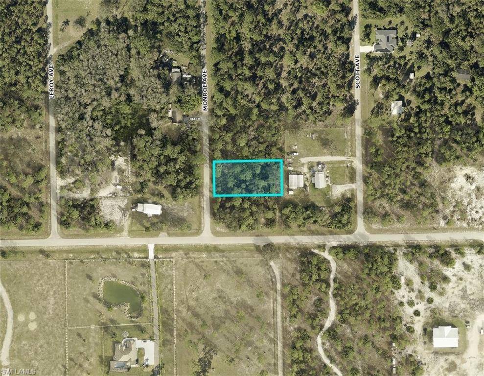 Alva, FL 33920,2302 Monroe AVE