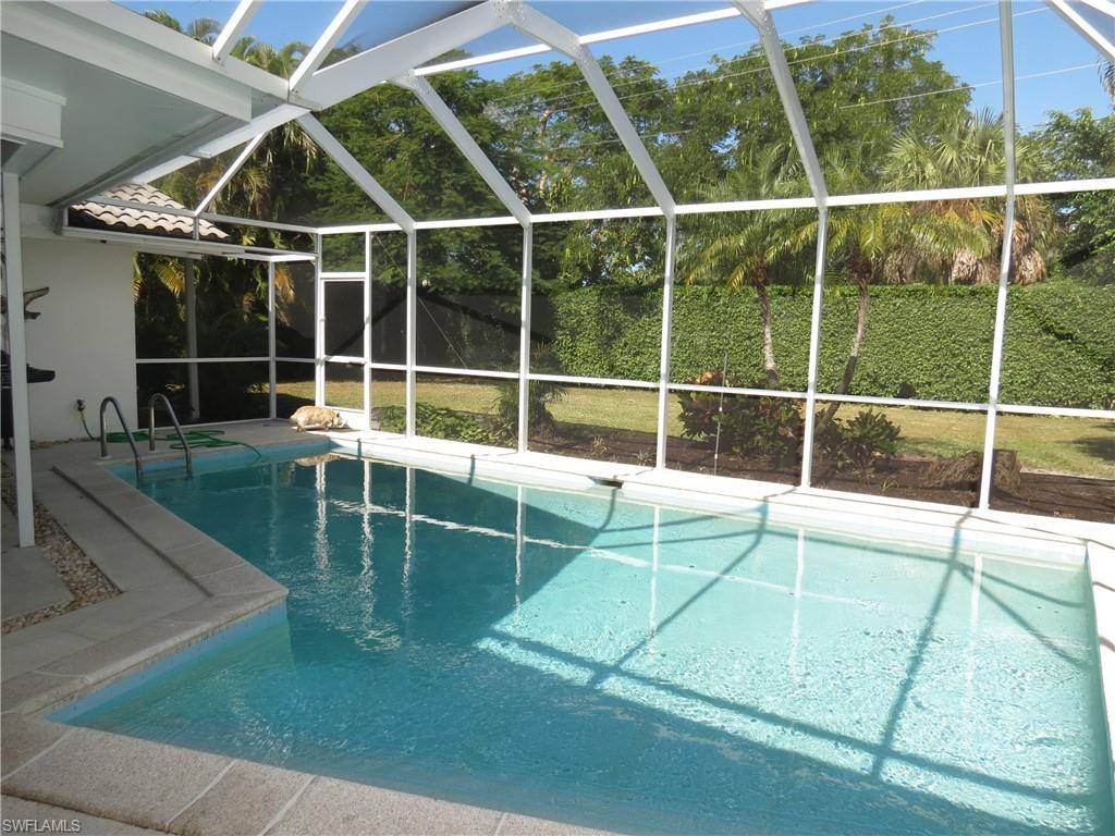 Naples, FL 34103,735 High Pines  (short term) DR