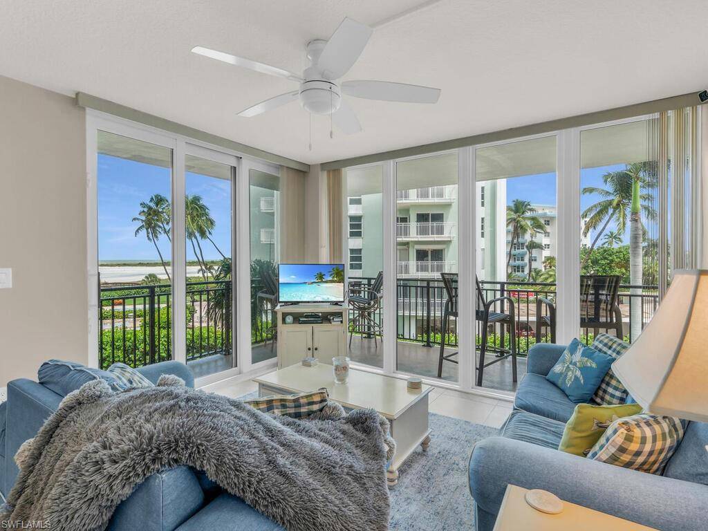 Marco Island, FL 34145,180 Seaview CT #316