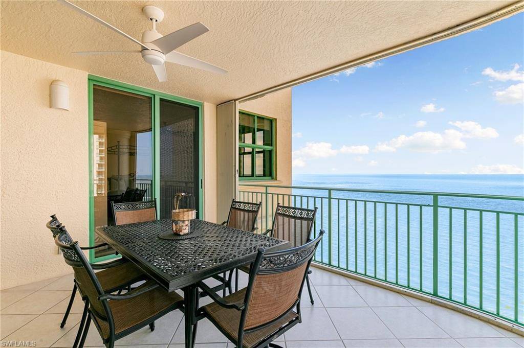 Marco Island, FL 34145,980 Cape Marco DR #1407