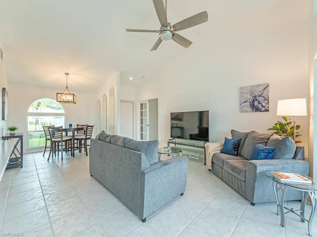 Naples, FL 34112,132 Bordeaux CIR